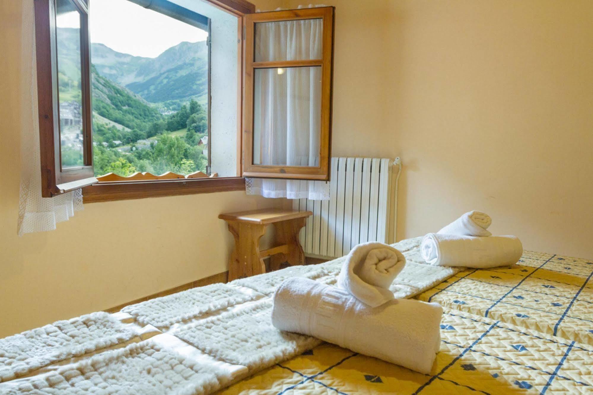 Hostal Aiguamog Salardú Екстериор снимка