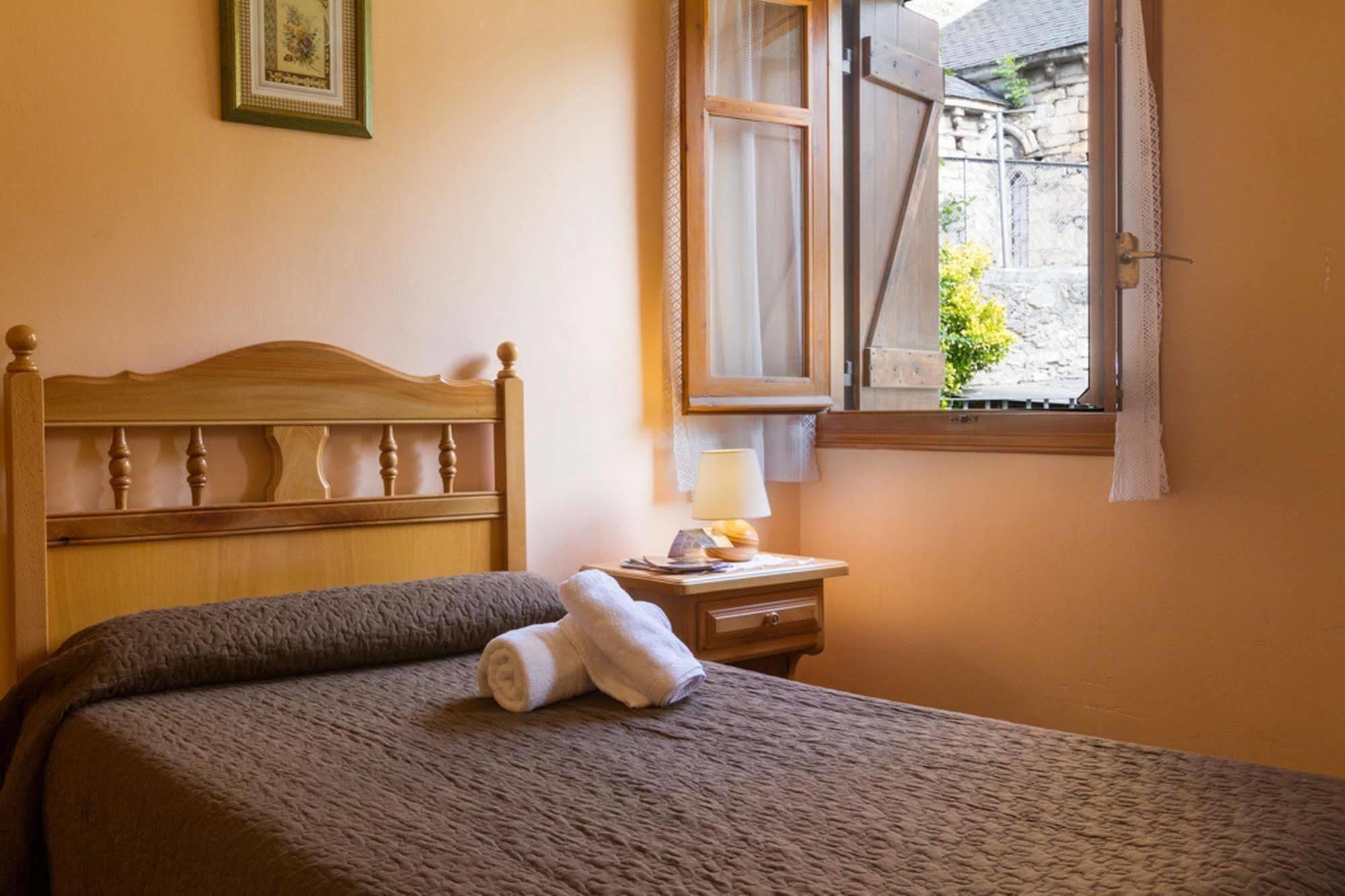 Hostal Aiguamog Salardú Екстериор снимка