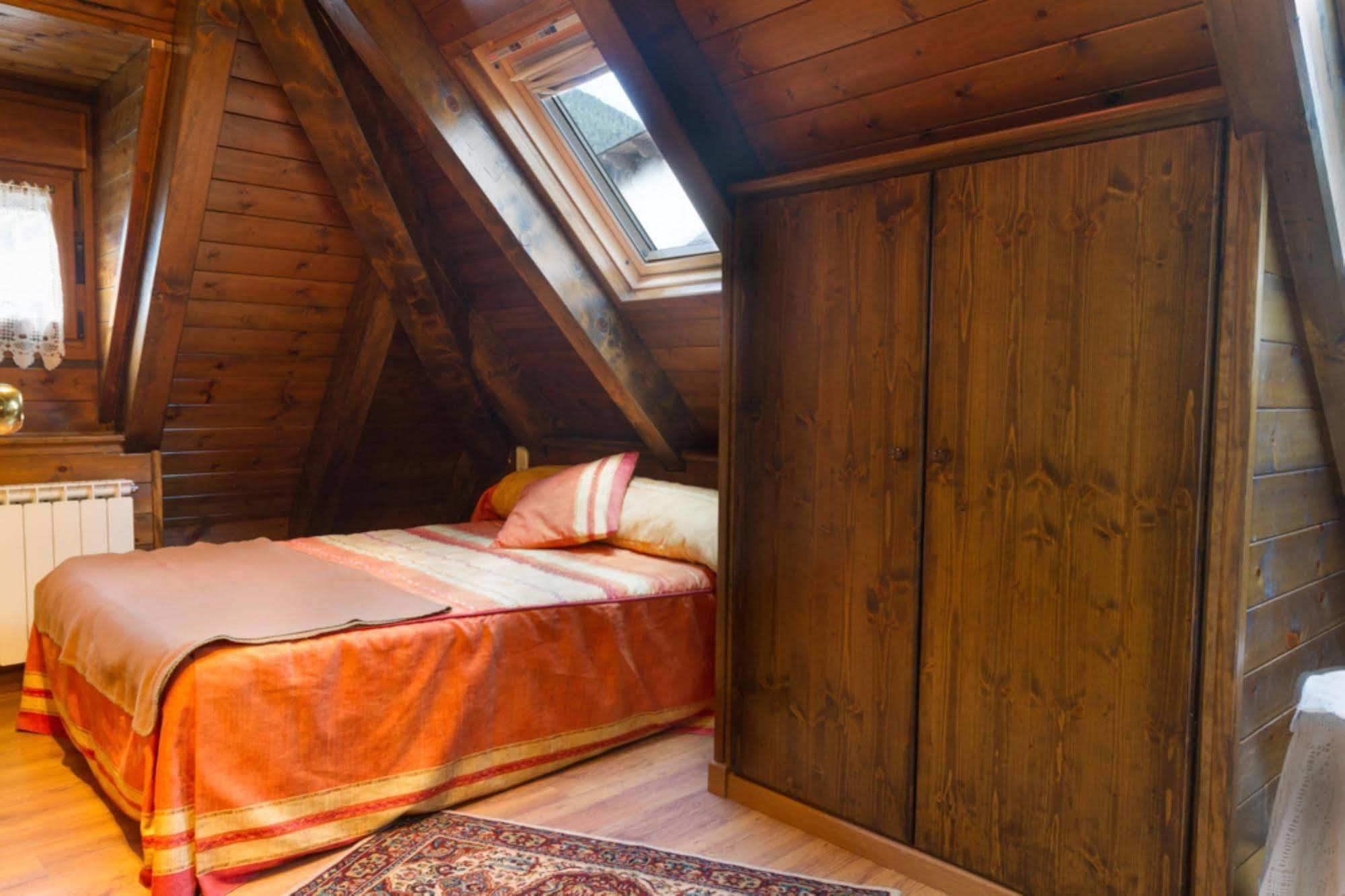 Hostal Aiguamog Salardú Екстериор снимка