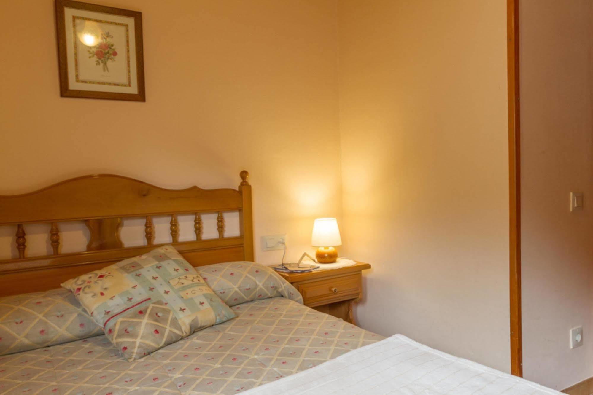 Hostal Aiguamog Salardú Екстериор снимка